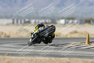 media/Dec-04-2025-Racers Edge (Thu) [[5ebc9f124d]]/2-A Group/2-Session 2 (Turn 4)/